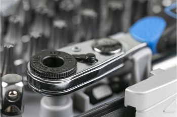Zestaw końcówek wkrętakowych 33 szt, HT1R460 - HOGERT