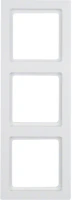 Ramka 3-krotna, bialy, Q.3, 10136099 - Hager Berker