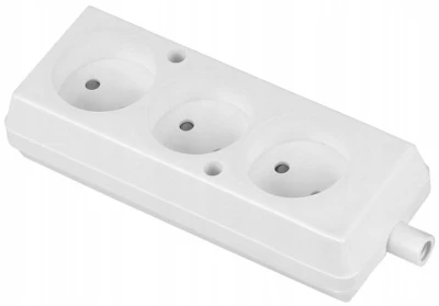 Gniazdo wtyczkowe przenośne 16A 2P+Z 230V GN-370, T-10469 - PLASTROL